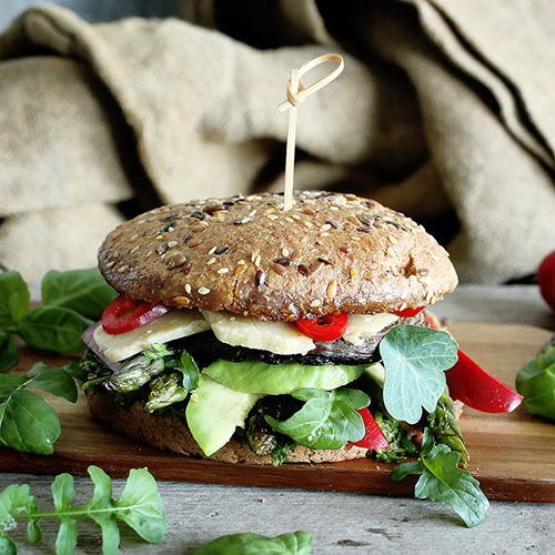 Grilled Portobello Burger with Asparagus • Green Evi